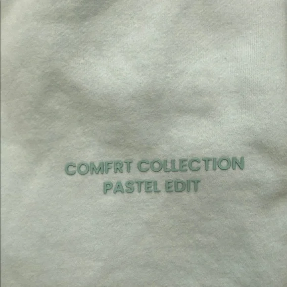 Comfrt Pastel Edit Light Blue Hoodie and Sweatpants Set - Picture 9 of 12